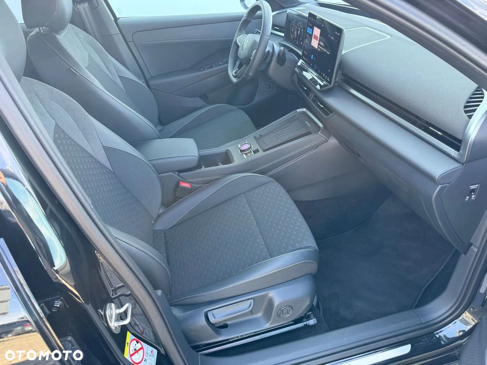 Volkswagen T-Roc 1.5 TSI R-Line DSG - 13