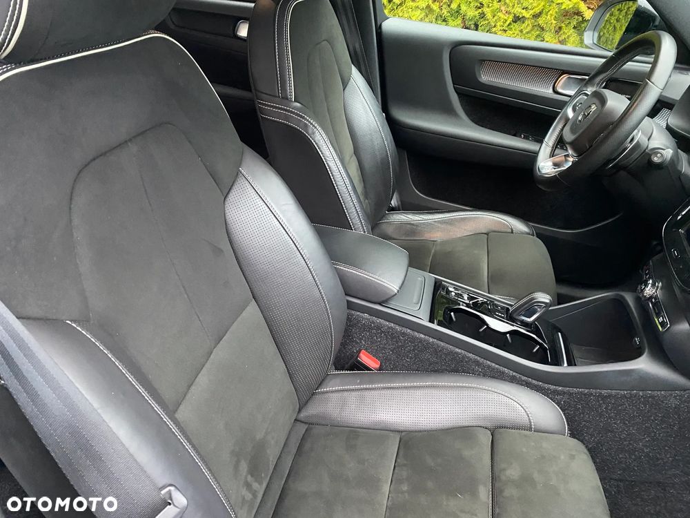 Volvo XC 40 T5 AWD Geartronic R-Design - 28