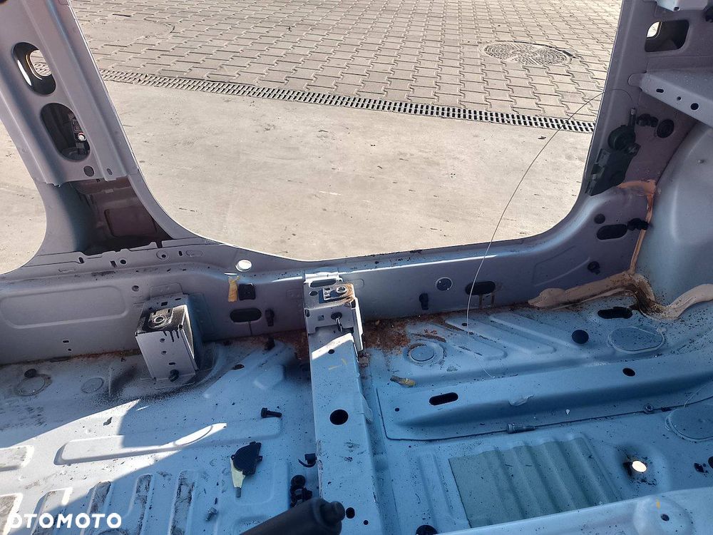 PRÓG LEWY DACIA LODGY DV369 - 4