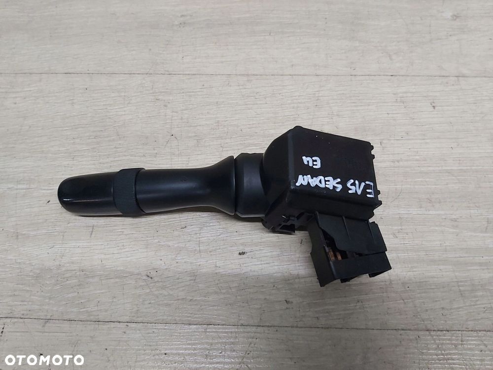 Toyota Corolla E15 przełącznik wycieraczek manetka zespolony 47031-17F162 - 2