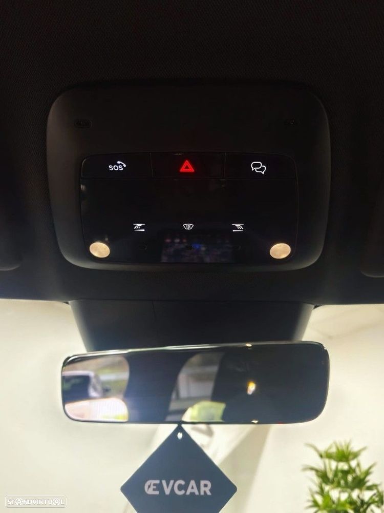 Volvo EX30 69 kWh Single Motor Extended Range Core - 21