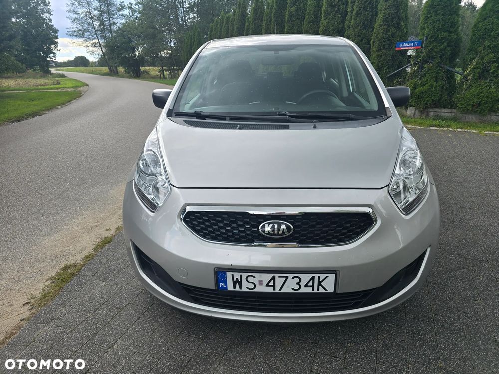 Kia Venga 1.4 L - 8