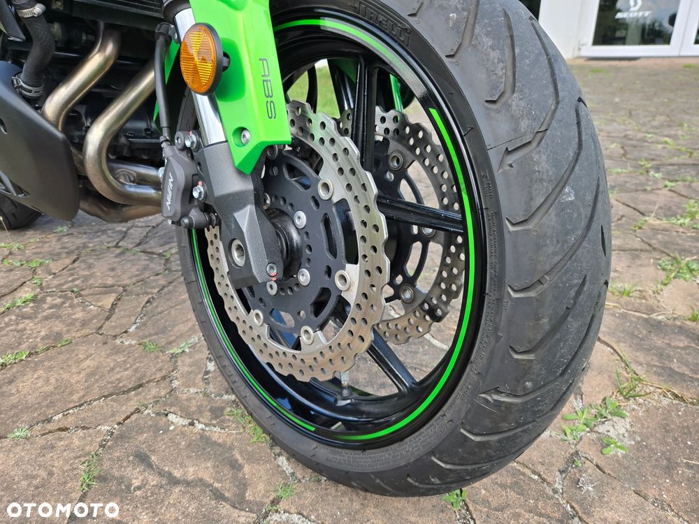 Kawasaki Versys 650 - 25