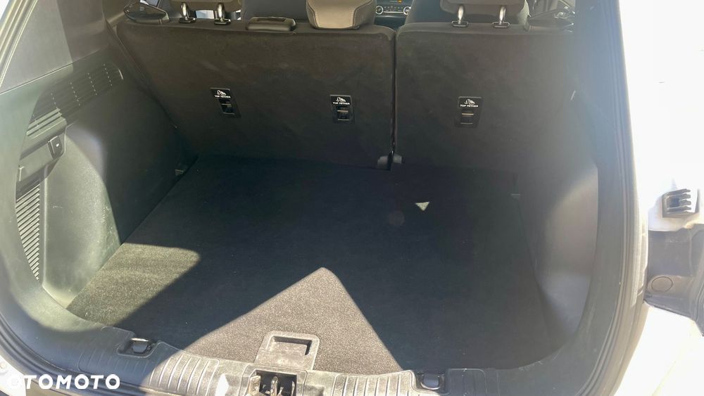 Ford Escape - 16