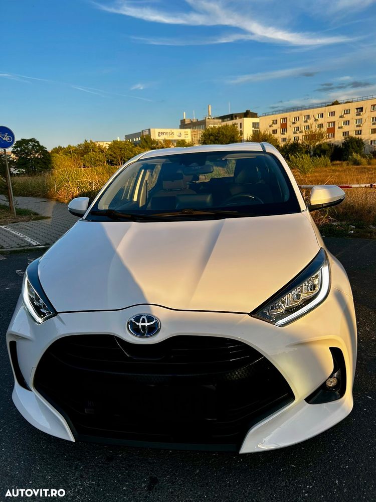 Toyota Yaris - 1