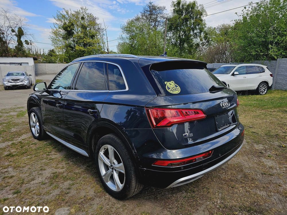 Audi Q5 2.0 TFSI Quattro S tronic design - 3