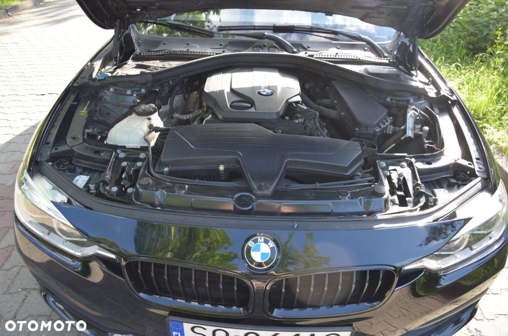 BMW Seria 3 318d - 16
