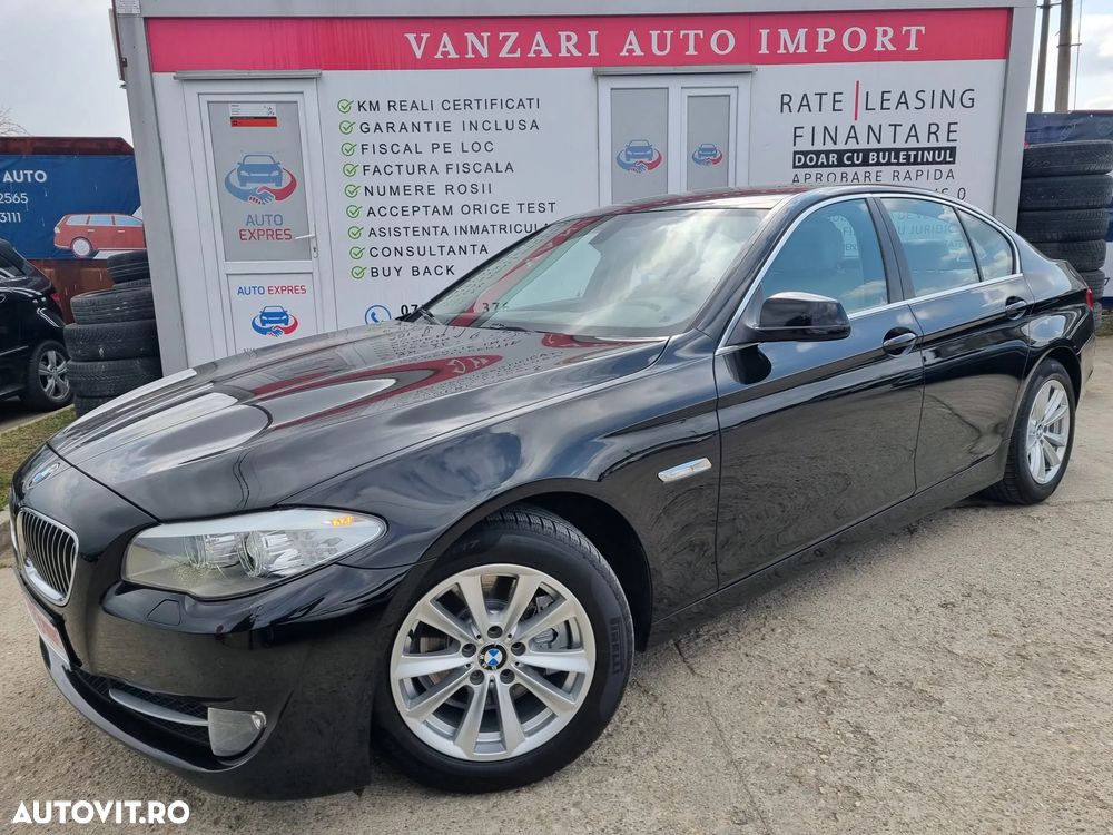 BMW Seria 5 520d Aut. Luxury Line - 1