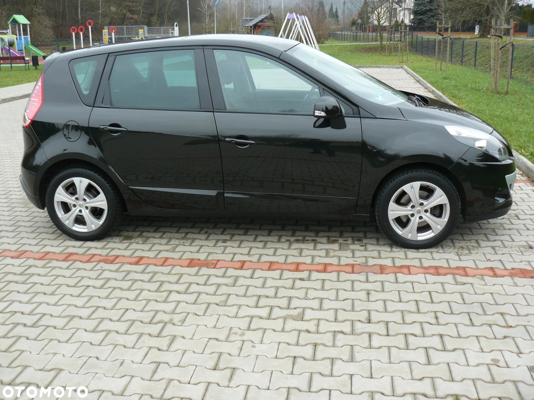 Renault Scenic dCi 160 FAP Luxe - 13