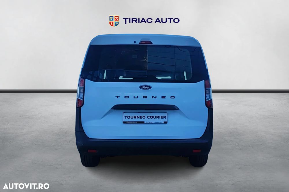 Ford Tourneo Courier 1.0 EcoBoost Titanium - 10