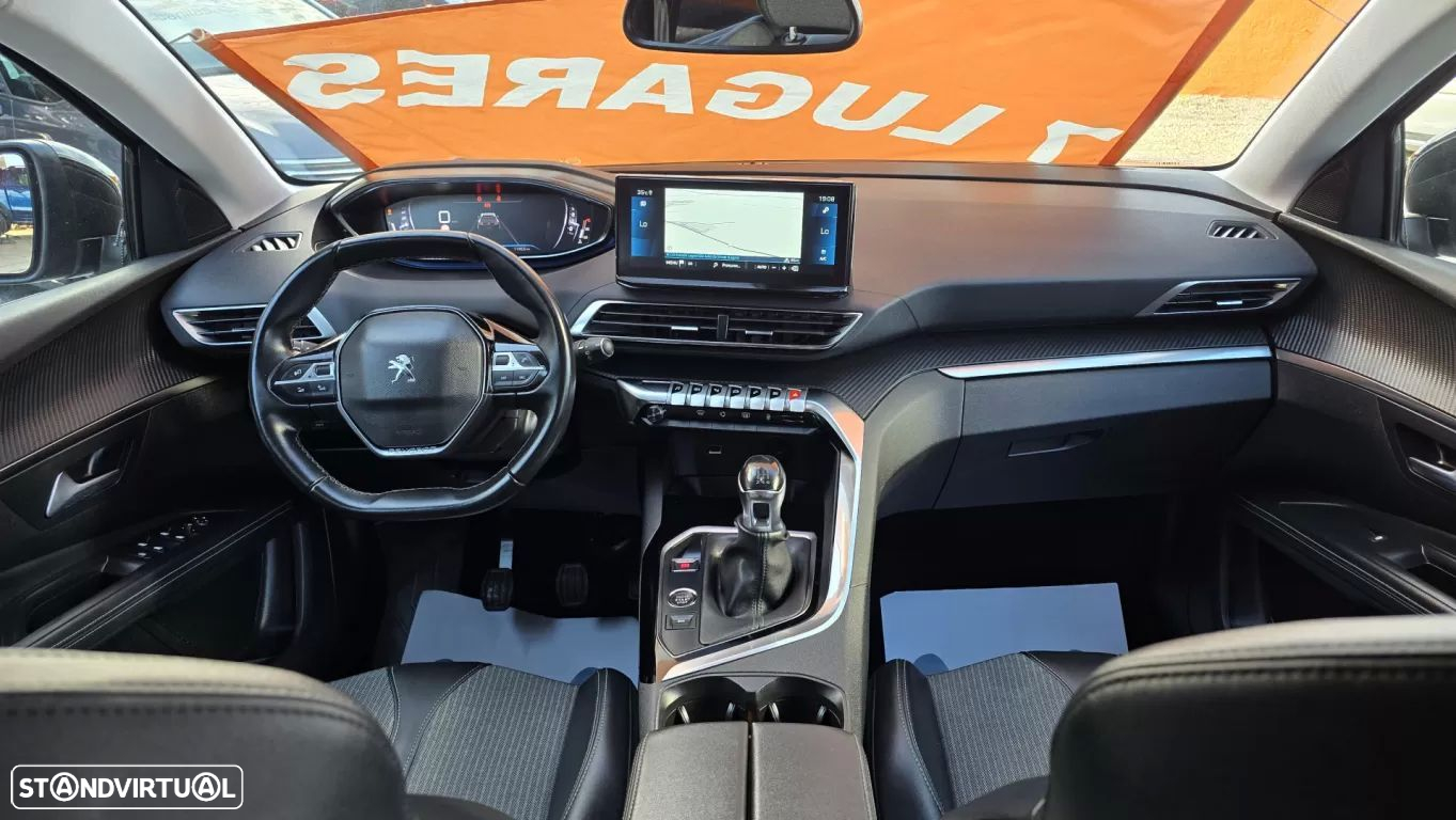 Peugeot 5008 1.2 PureTech Allure Pack - 17