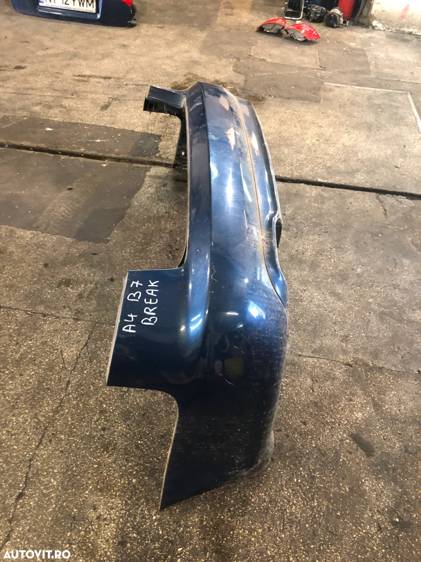 Bara spate Audi A4 B7 break albastru 2006 - 2