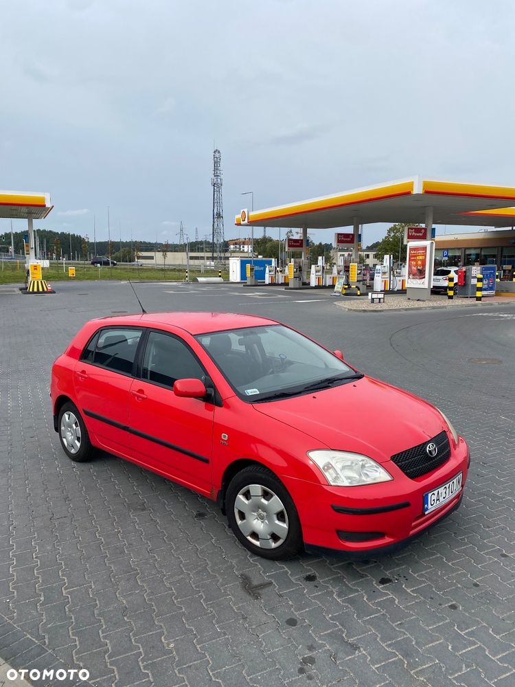 Toyota Corolla - 12