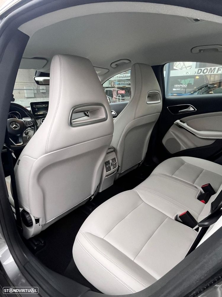 Mercedes-Benz CLA 200 CDI Urban - 46