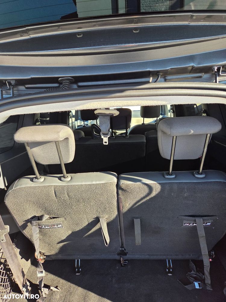 Dacia Lodgy TCe 100 GPF (7-Sitzer) Comfort - 9