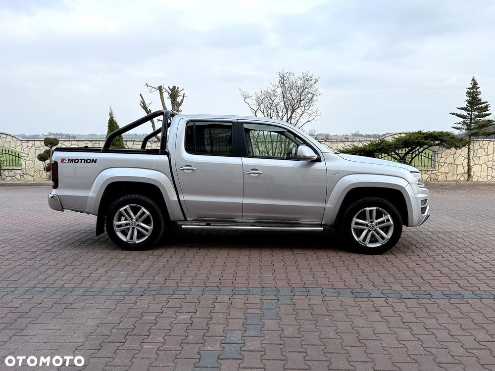 Volkswagen Amarok 3.0 V6 TDi 4MOTION Highline - 8