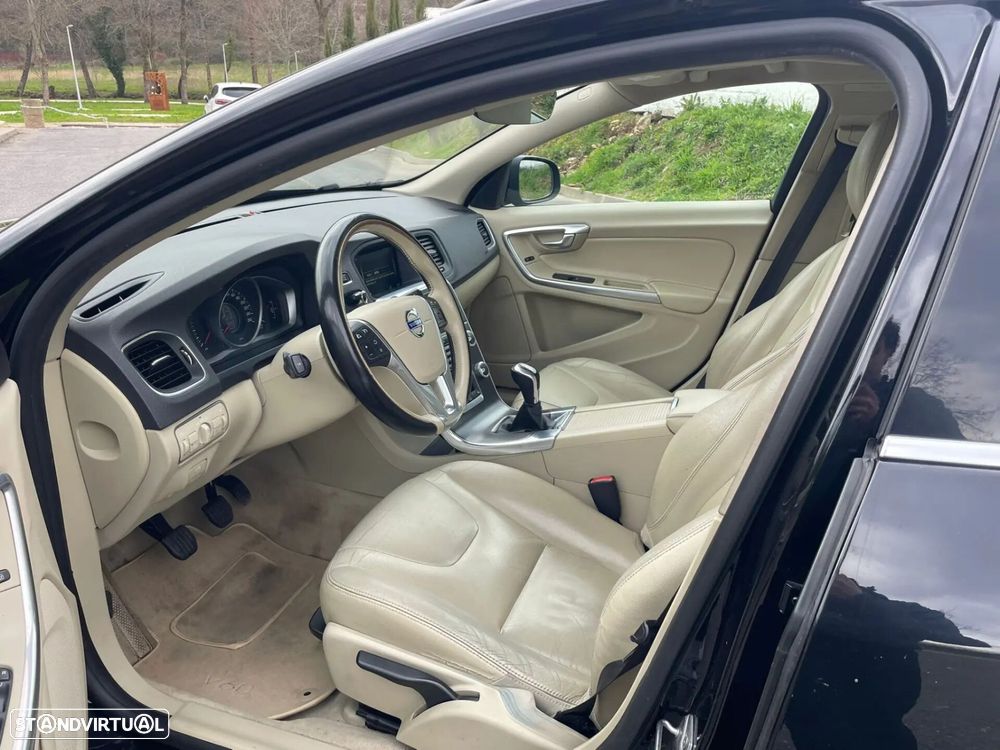 Volvo V60 - 4