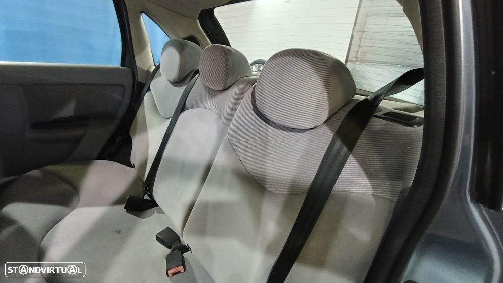 Citroën C3 1.4 HDi SX + - 11