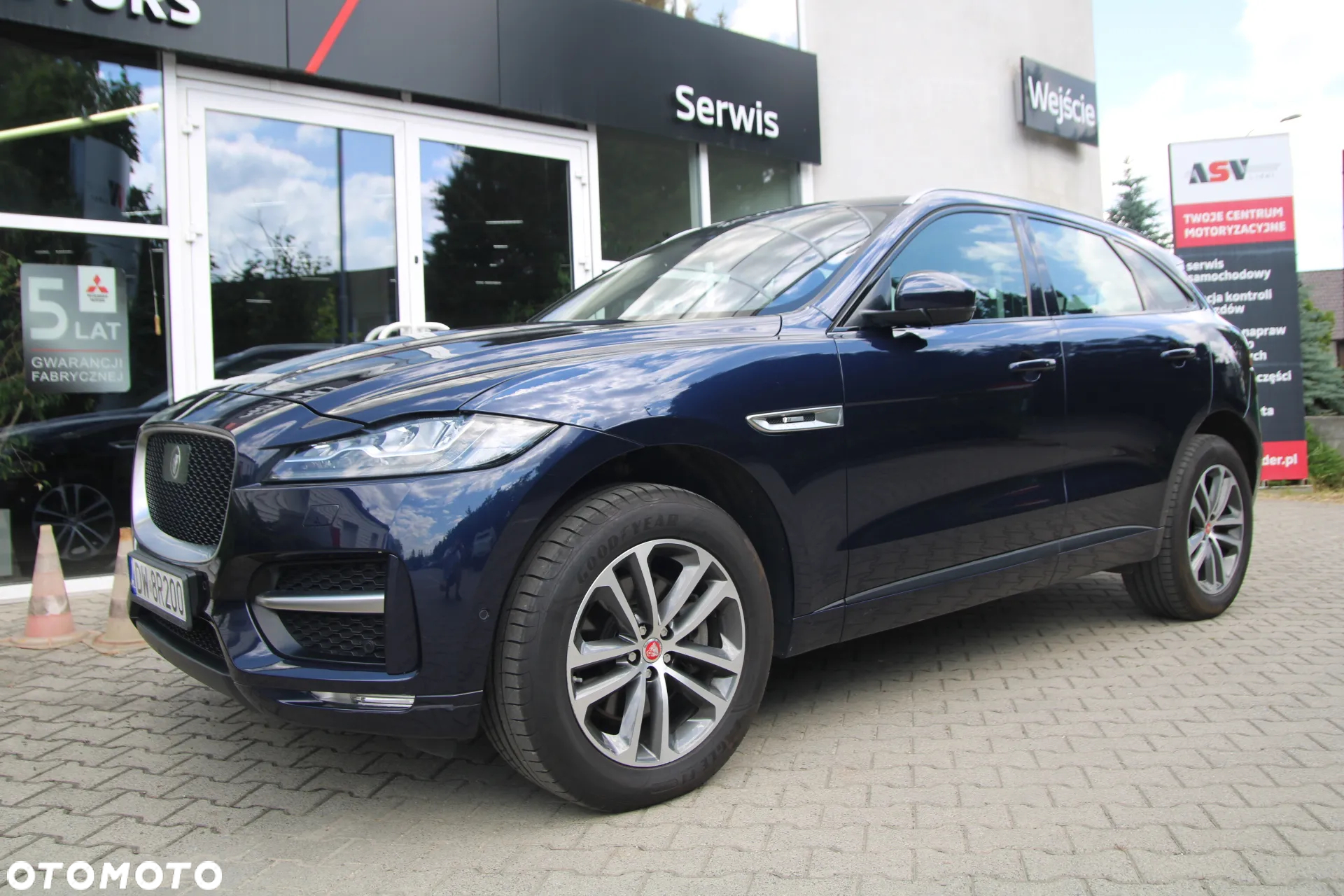 Jaguar F-Pace 3.0 V6 AWD R-Sport - 2