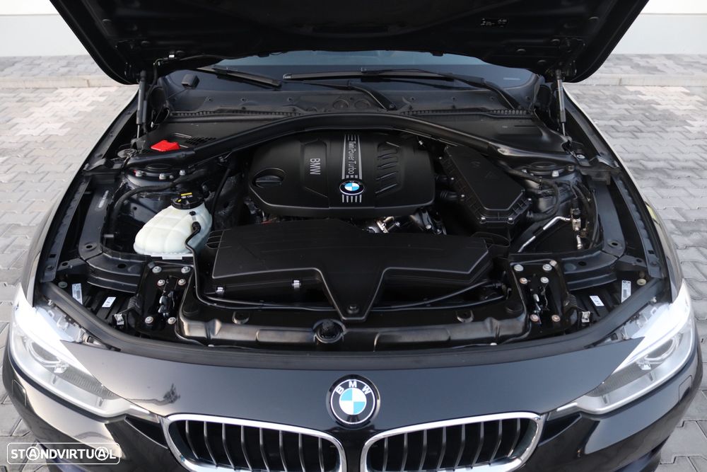 BMW 318 d Touring xDrive Line Sport - 51