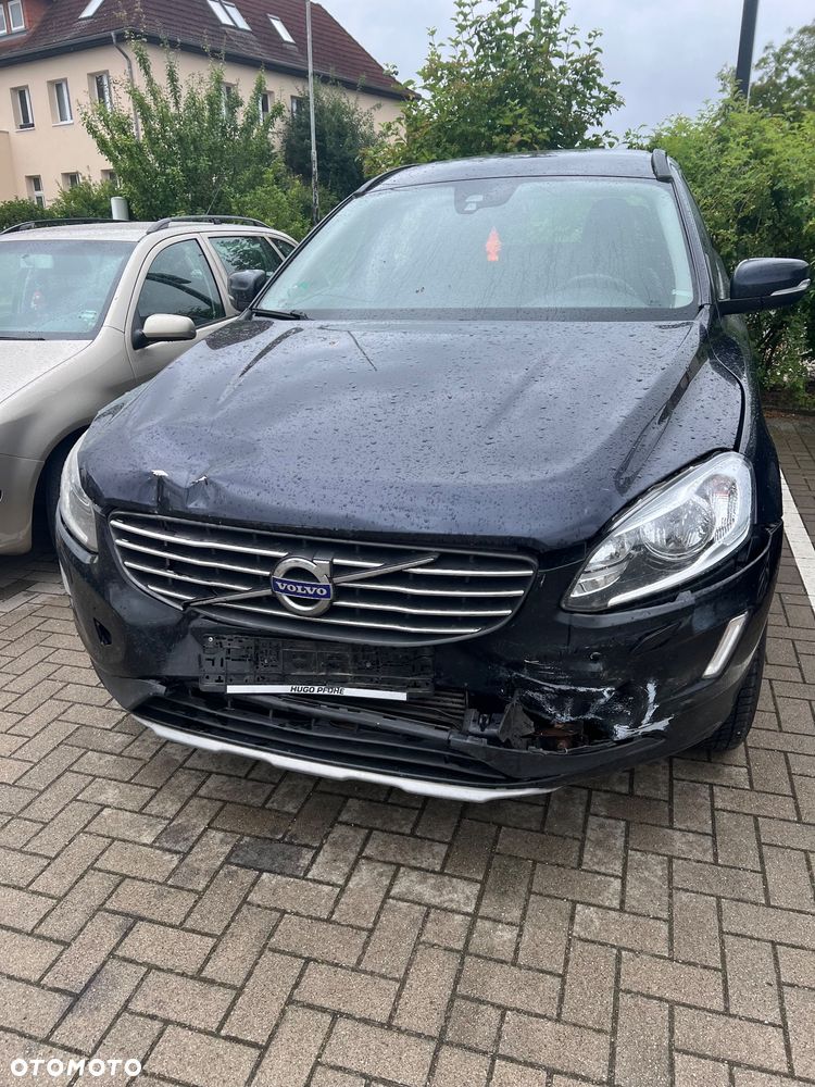 Volvo XC 60 D4 Geartronic Momentum - 1