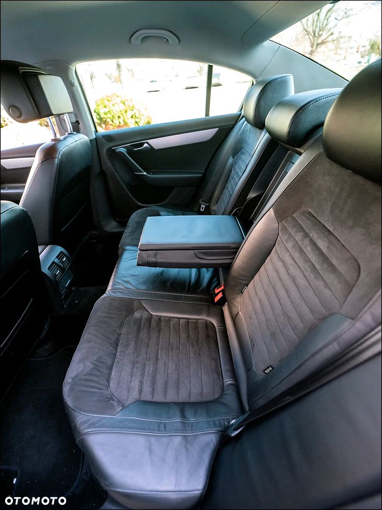 Volkswagen Passat - 34
