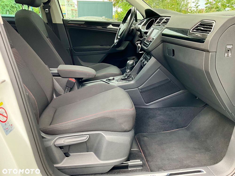 Volkswagen Tiguan 2,0 TSI OPF 4Motion DSG R-Line - 21