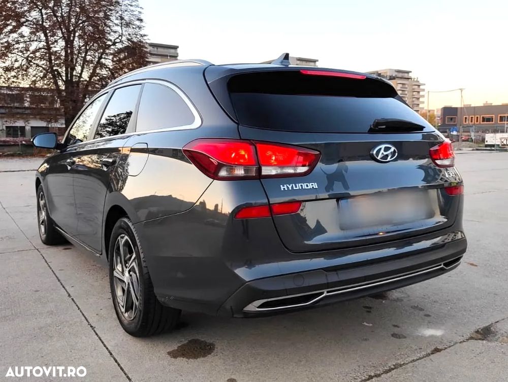 Hyundai i30 - 16