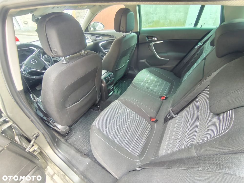 Opel Insignia 2.0 CDTI - 18
