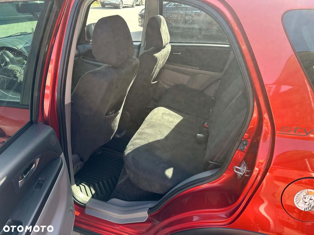 Suzuki SX4 - 7