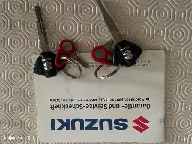 Suzuki DL DL650 XT V-Storm - 24