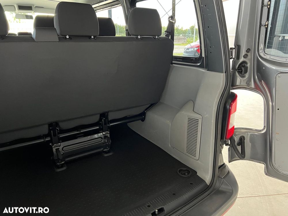 Volkswagen Transporter - 18
