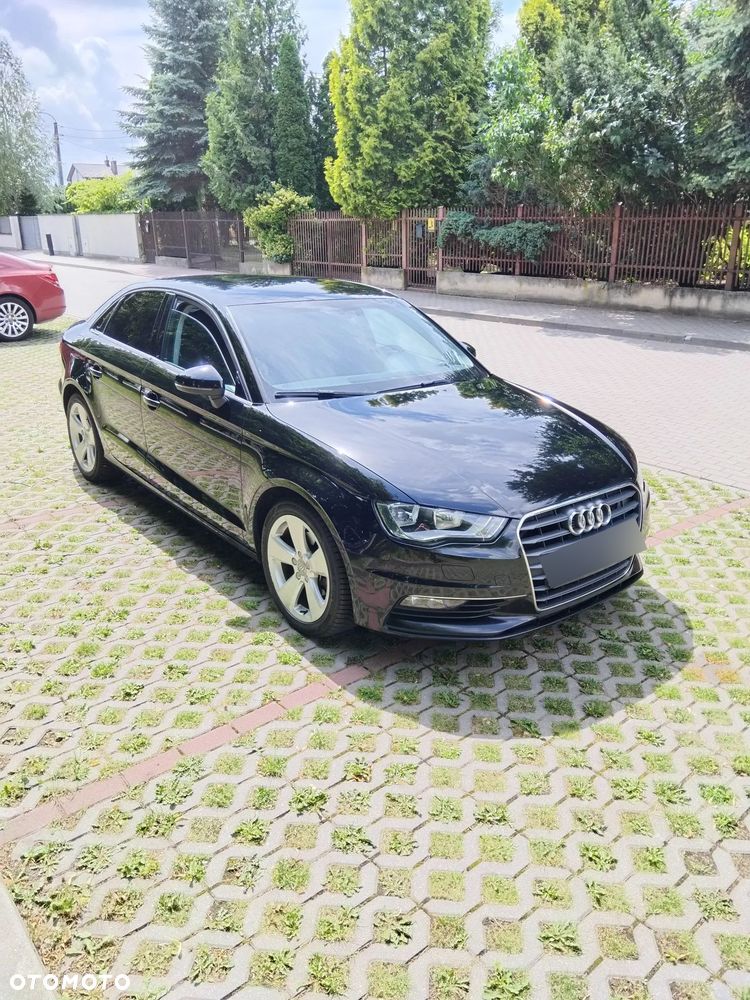 Audi A3 Limousine 1.6 TDI ultra Attraction - 2