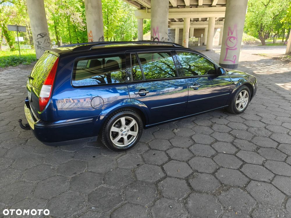 Ford Mondeo 1.8 Ghia - 5