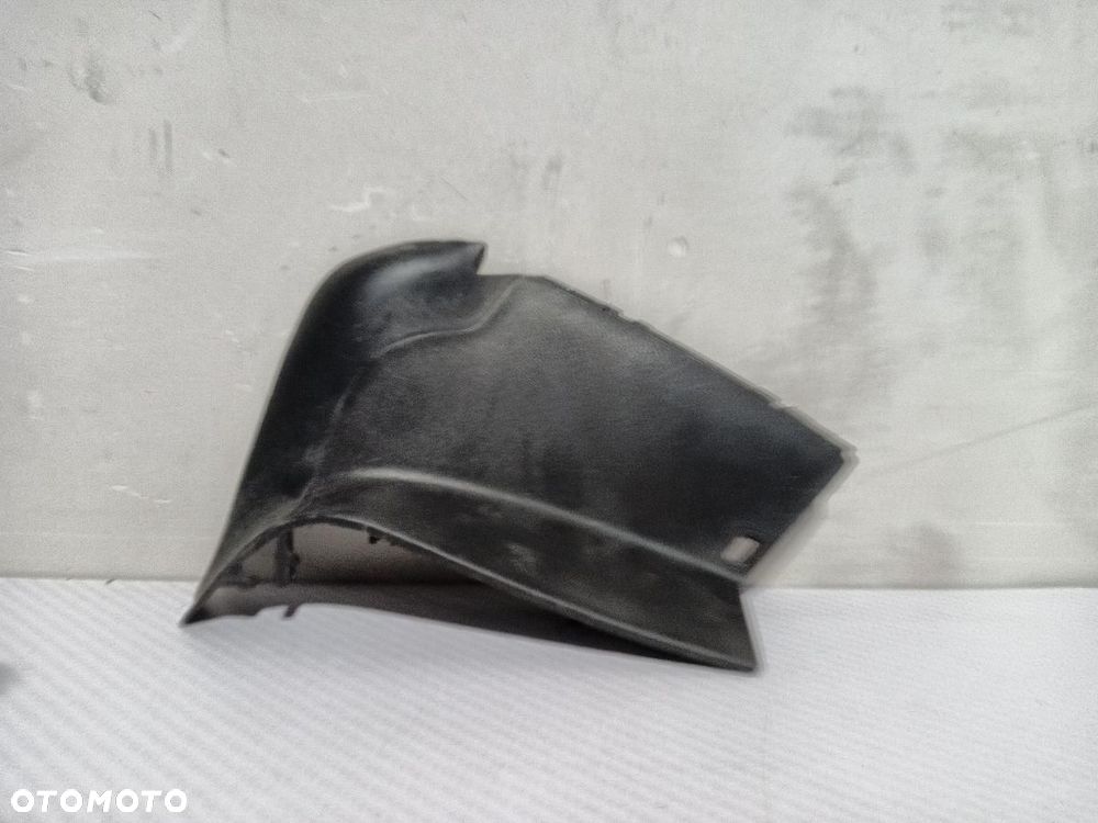 OSŁONA LAMPY TYŁ TYLNA PRAWA AUDI A4 B9 8W5945254A - 2