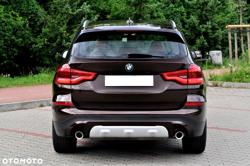 BMW X3 xDrive20i xLine sport - 11