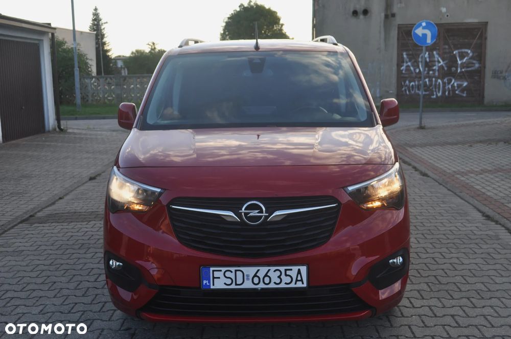 Opel Combo 1.2 Turbo Start/Stop Edition - 2