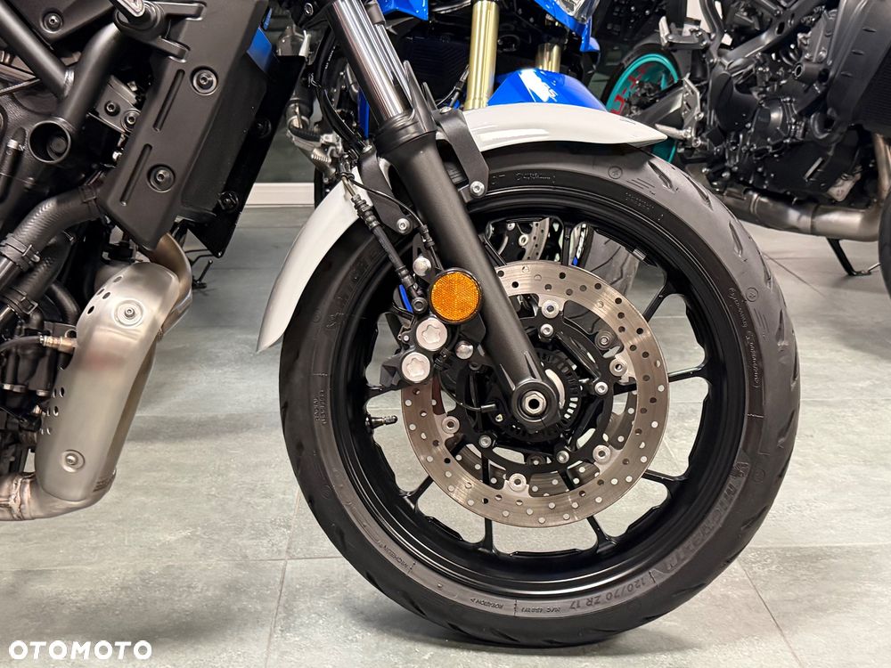 Yamaha XSR - 8
