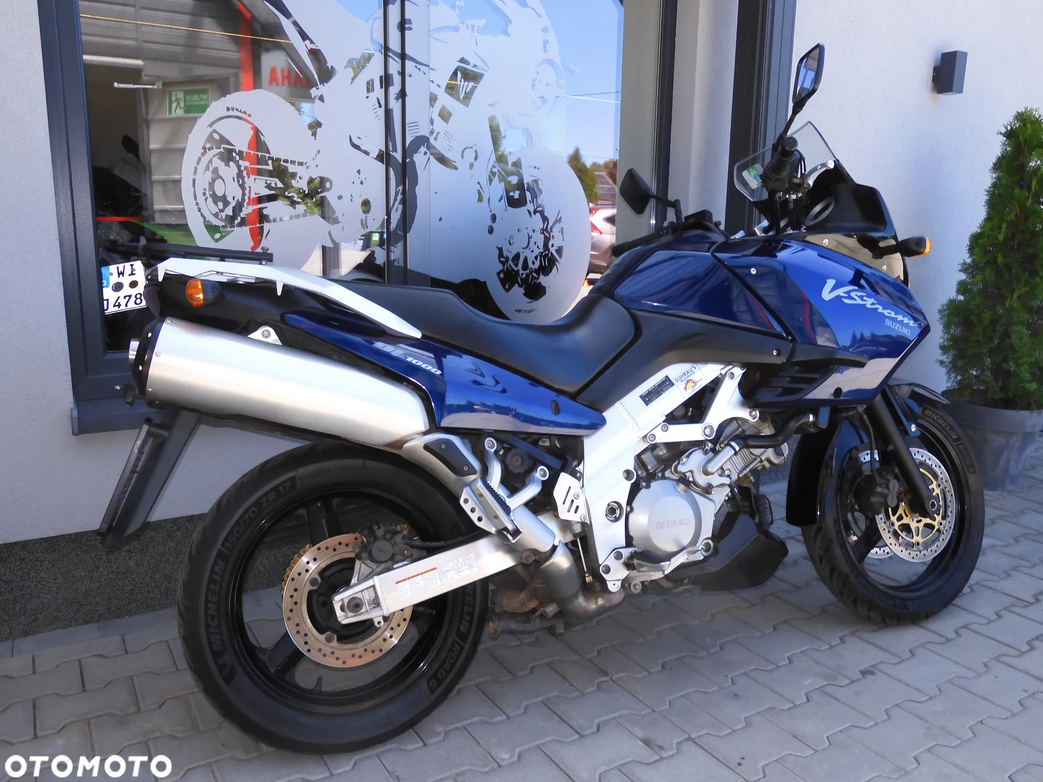Suzuki DL - 12