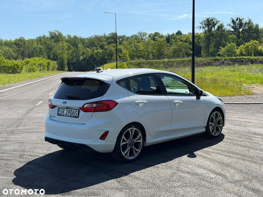 Ford Fiesta - 3