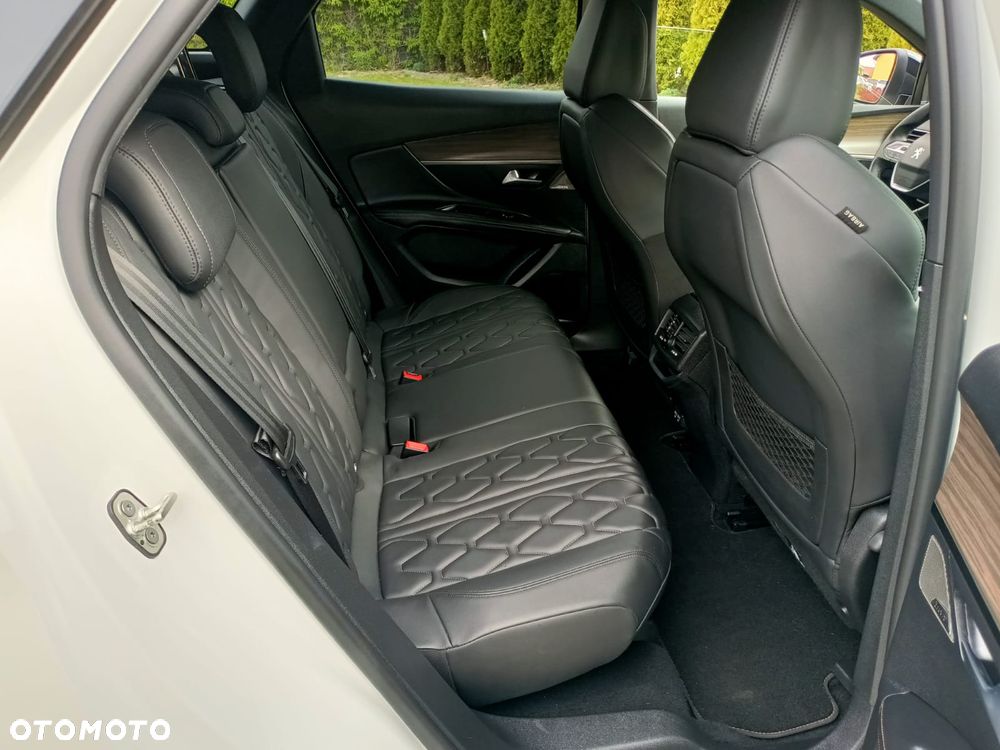 Peugeot 3008 1.2 PureTech GT S&S EAT8 - 29