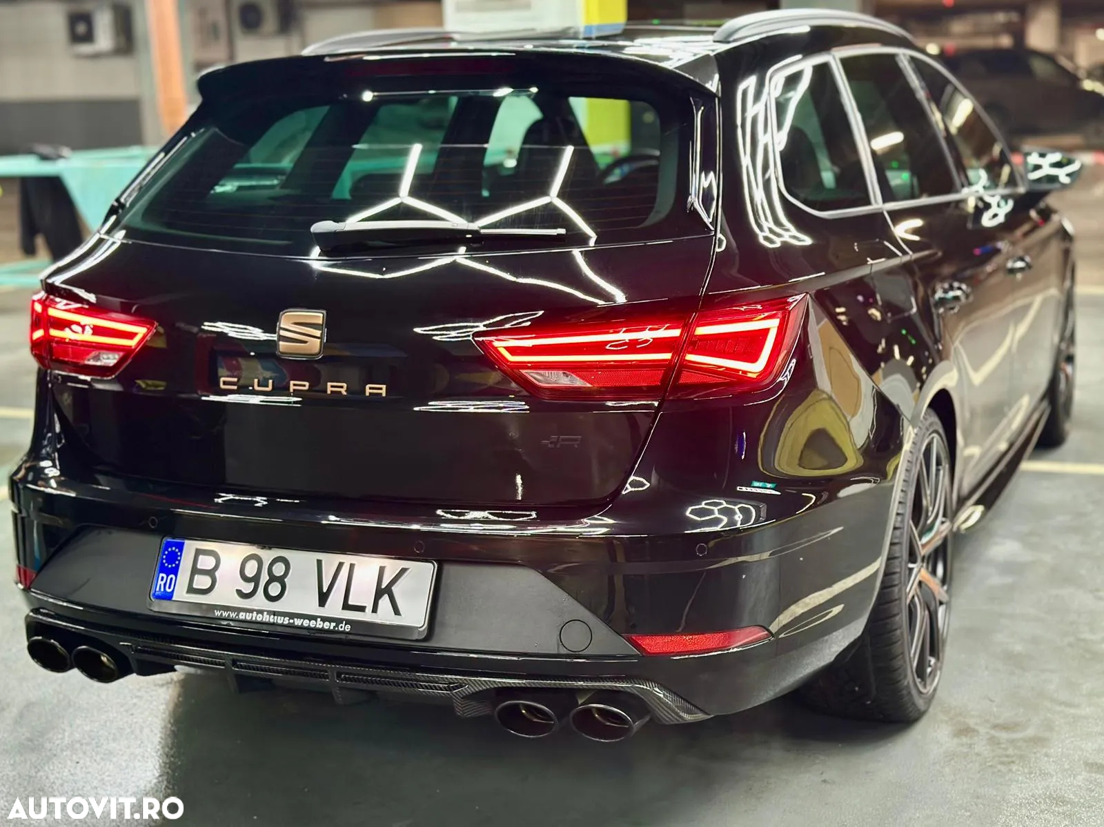 Seat Leon ST 2.0 TSI 4Drive OPF DSG Cupra R - 2