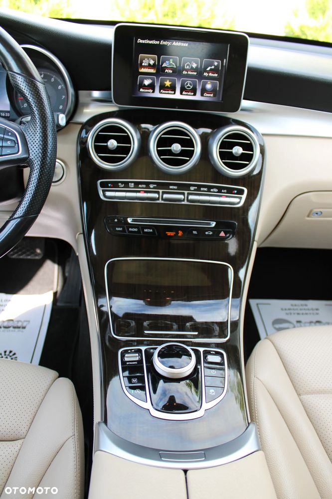 Mercedes-Benz GLC 300 4Matic 9G-TRONIC - 26