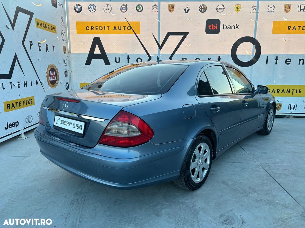 Mercedes-Benz E 220 CDI - 4
