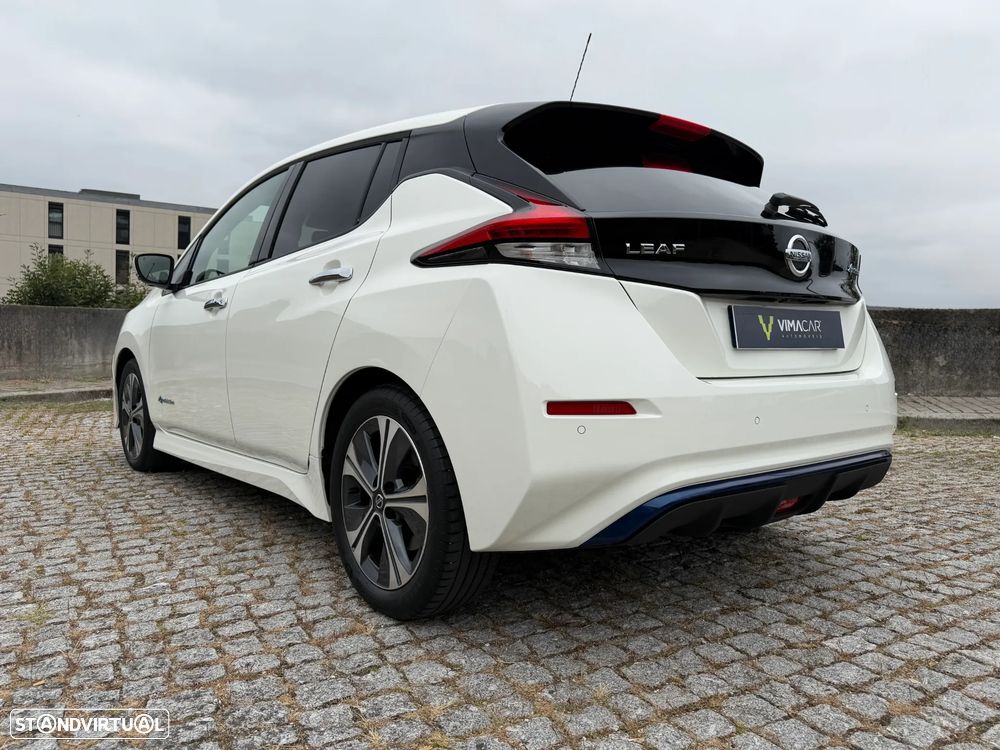 Nissan Leaf N-Connecta - 9