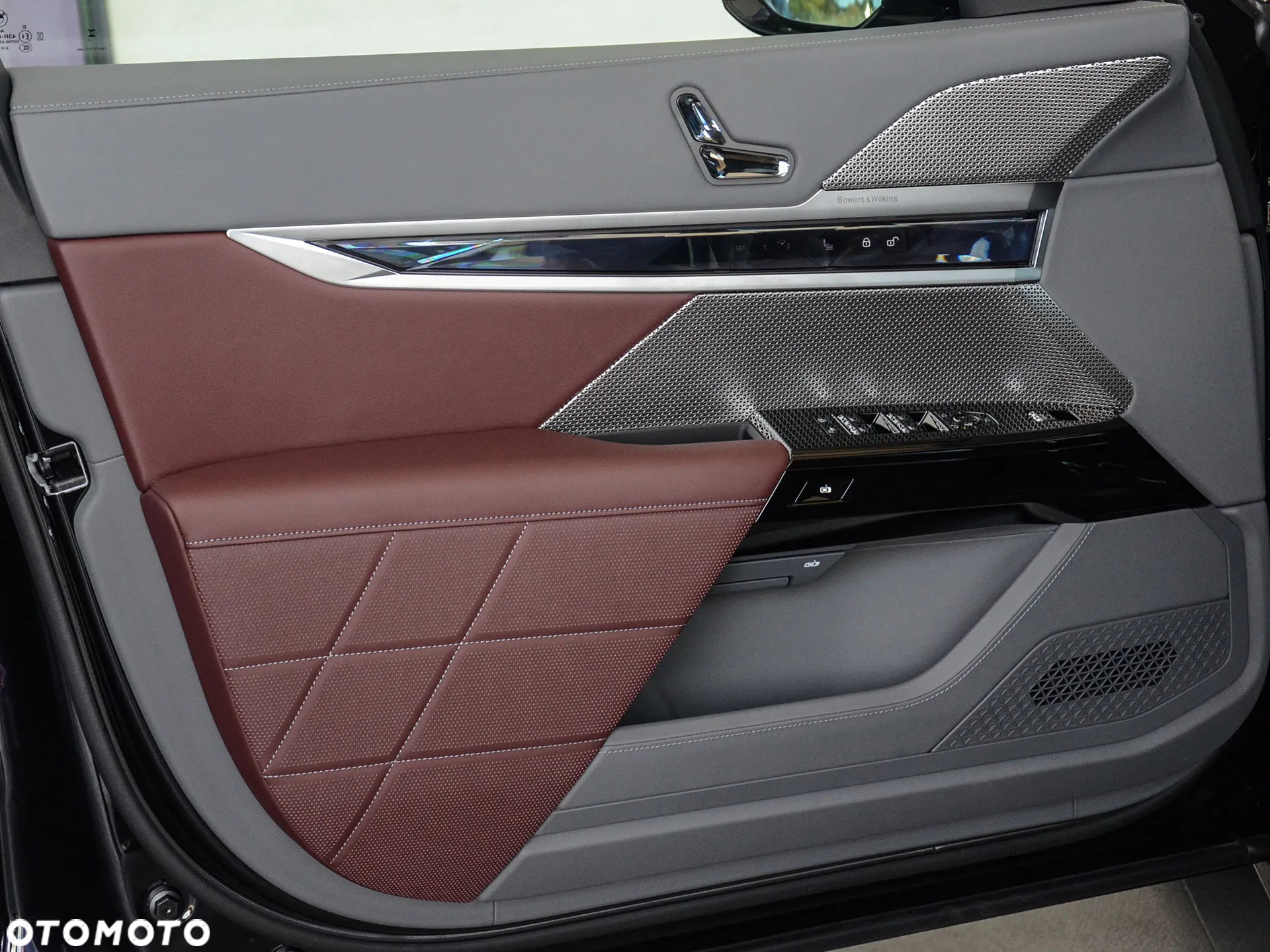 BMW Seria 7 - 16