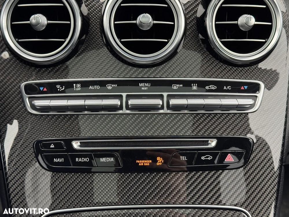 Mercedes-Benz GLC - 17