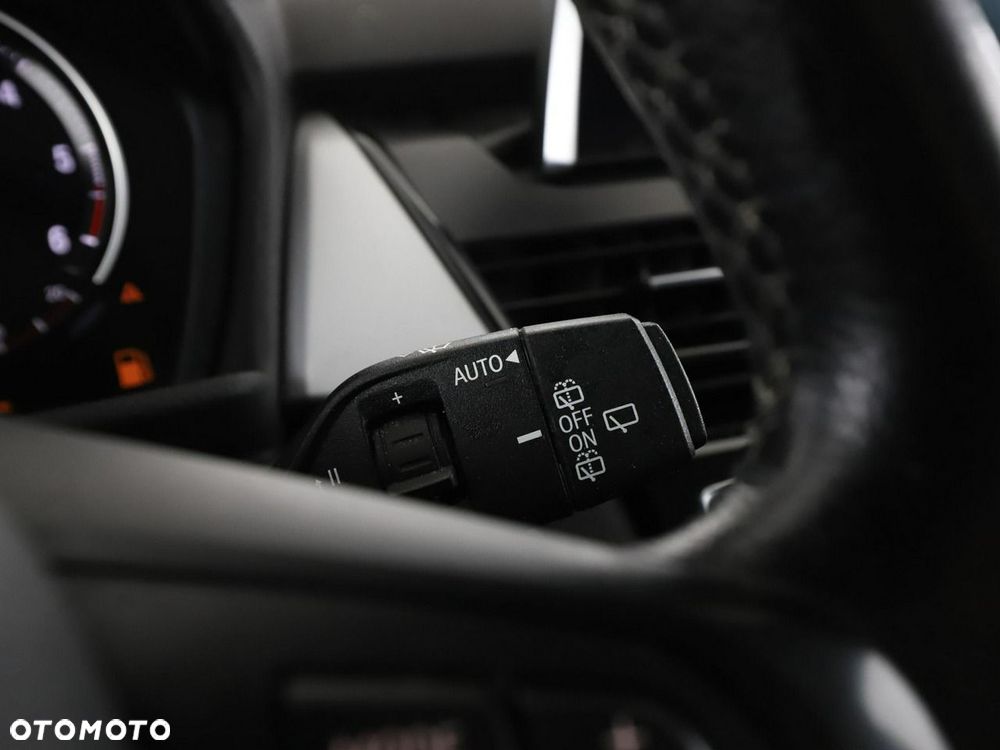 BMW Seria 2 218d xDrive - 31