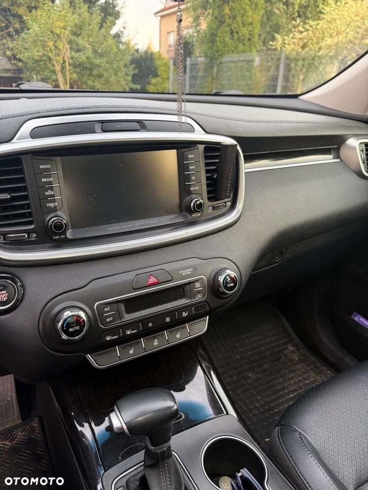 Kia Sorento - 5