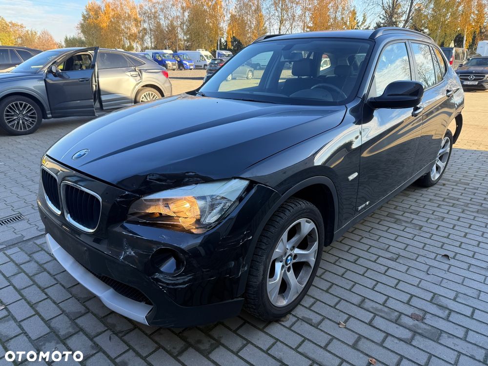 BMW X1 sDrive18i xLine - 1